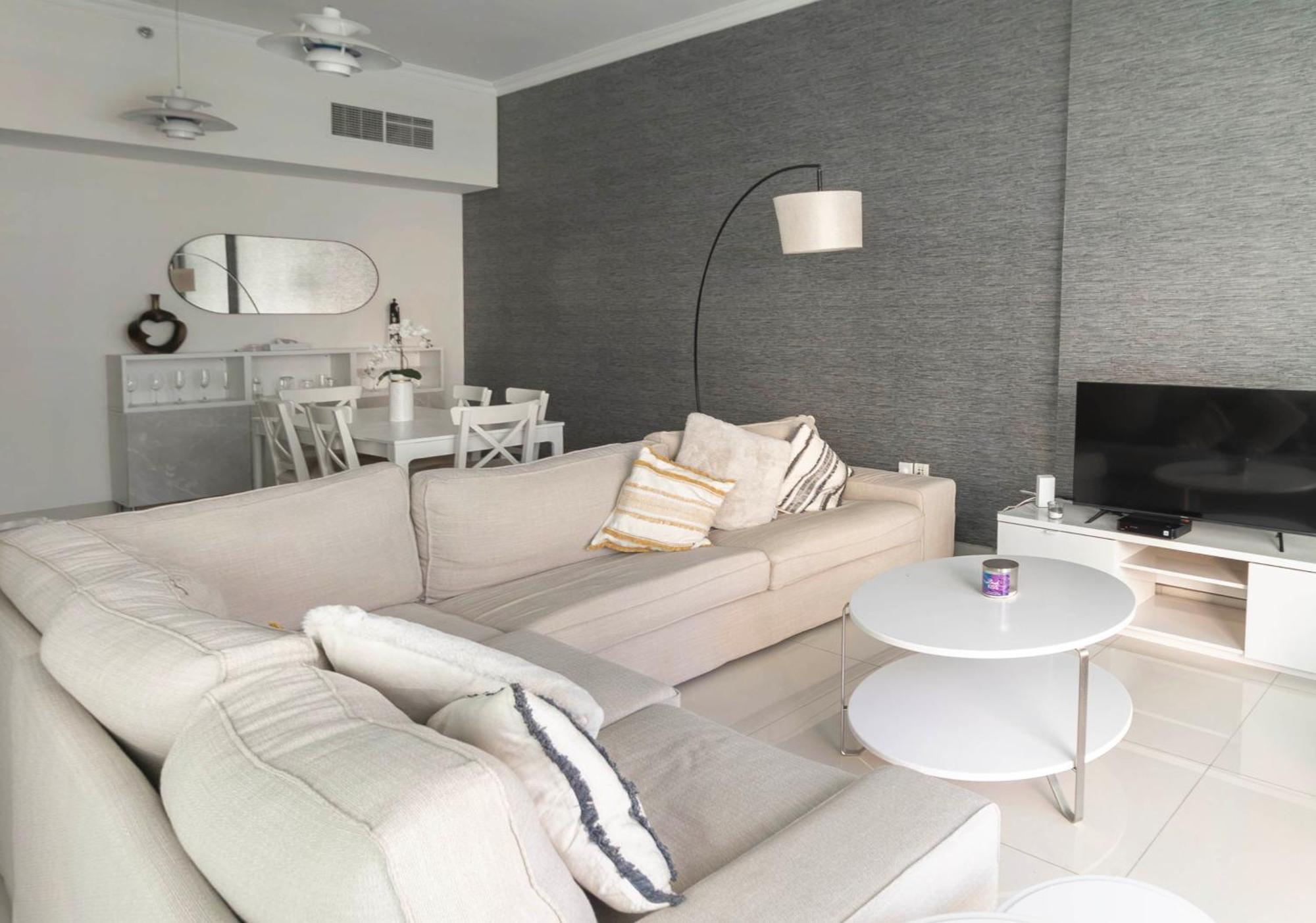 Relaxing 2Br Haven In Dubai Marina Perfect Location & Amenities Apartment Luaran gambar